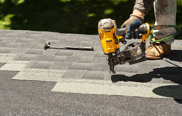 Quick and Trustworthy Emergency Roof Repair Services in Sheffield Lake, OH
